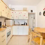 Iro S House Ferienhaus *