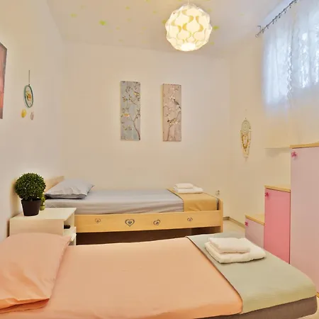 Iro S House * Chaniotis