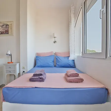 Iro S House Hanioti