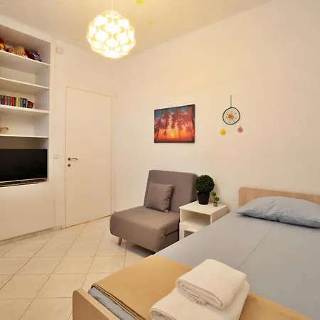 Iro S House