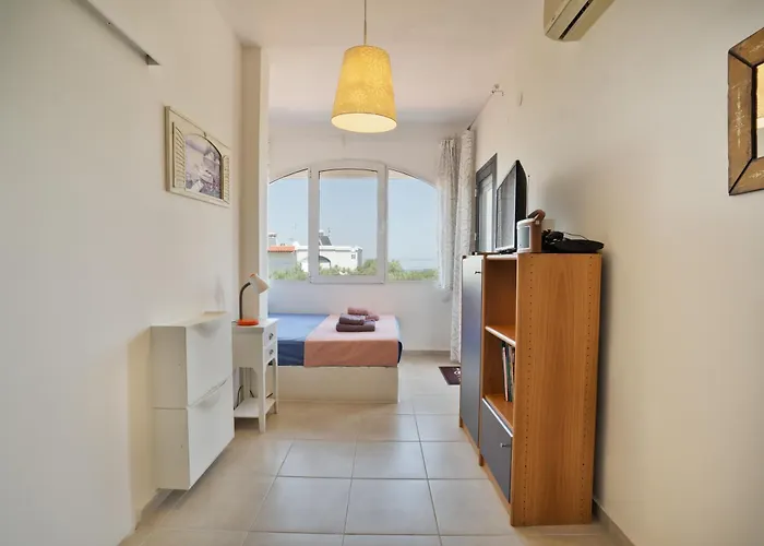 Iro S House Holiday home