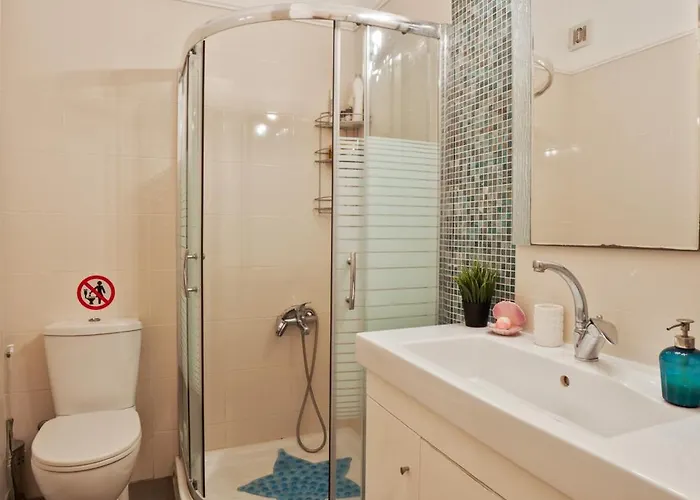 Iro S House Holiday home *