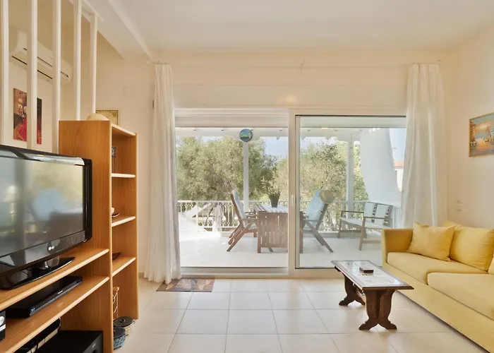 Iro S House Holiday home *